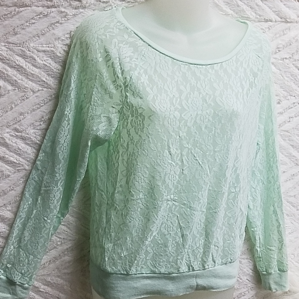 🐕PINK VICTORIA'SECRET LONG SLEEVE SHIRT WOMEN'S